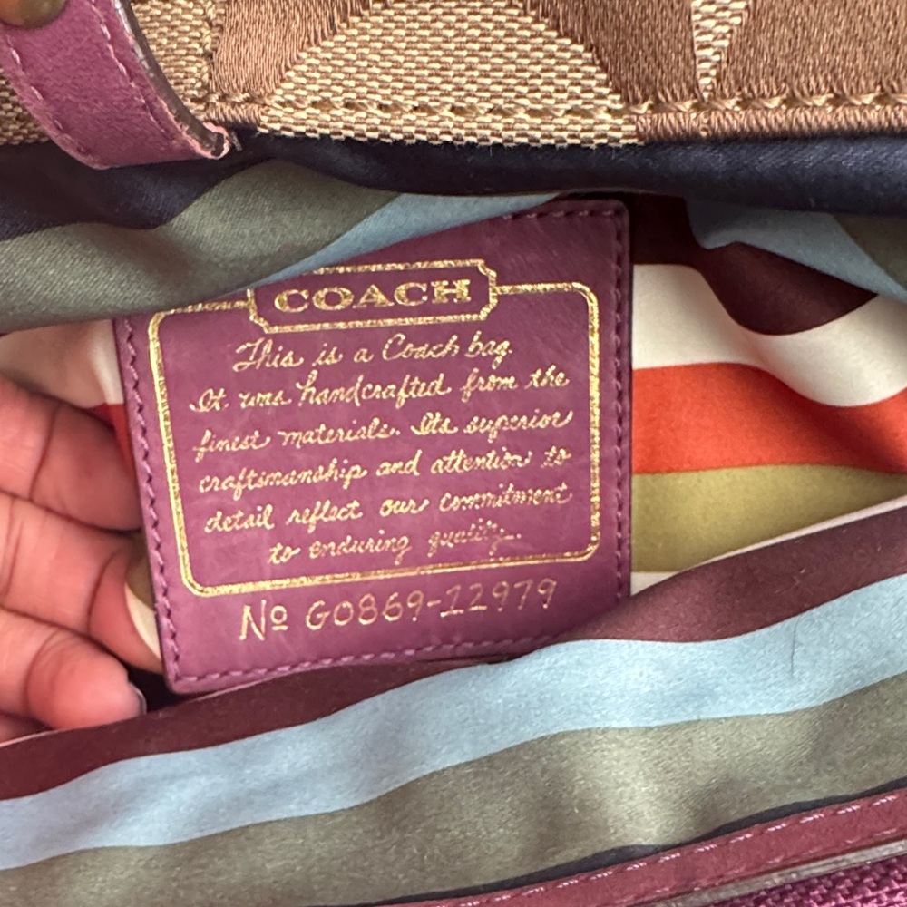 Coach Hampton
Signature Laptop Briefcase - Picture 8 of 14
